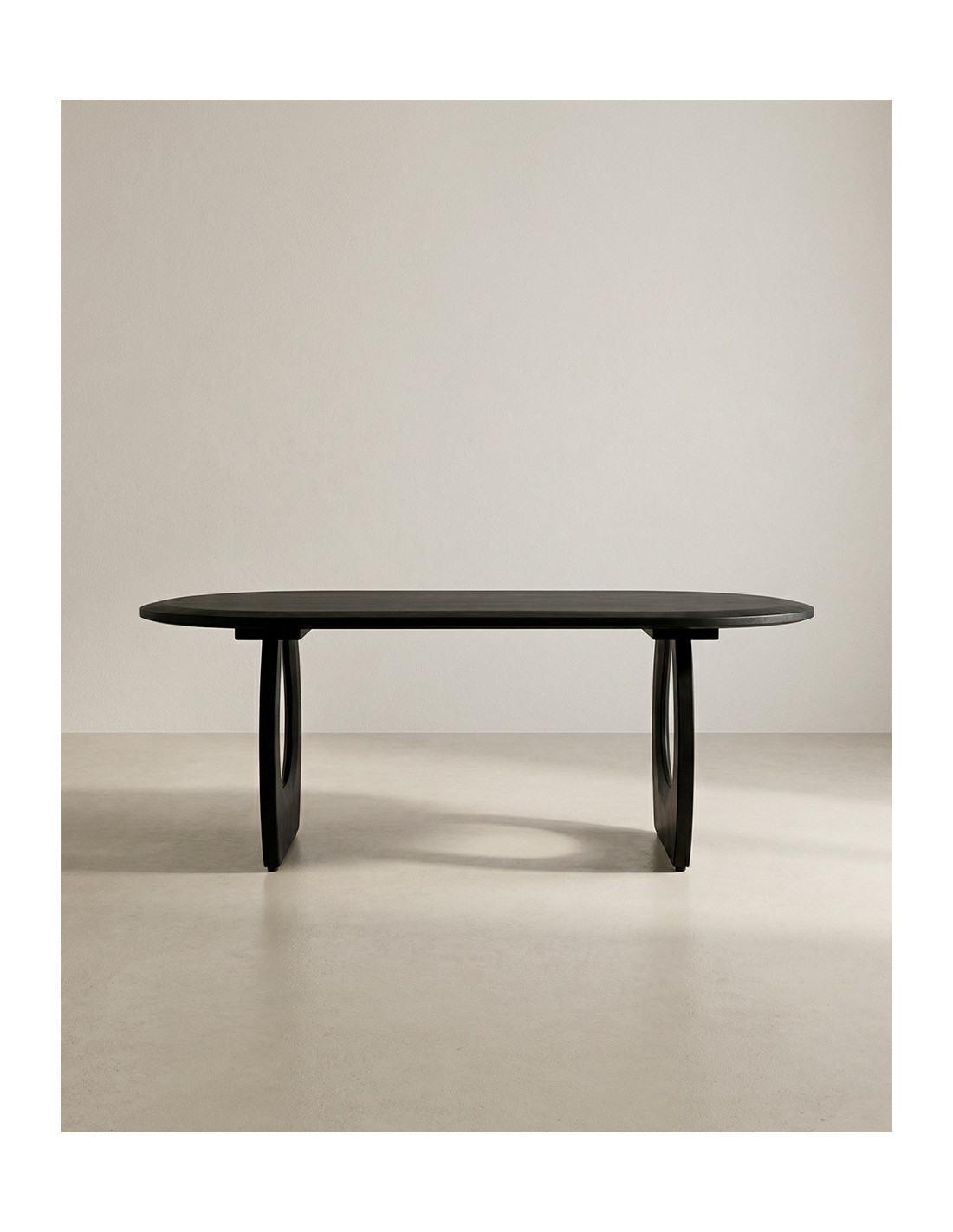 Mesa de comedor moderna KORA barata | Envío rápido y financiación