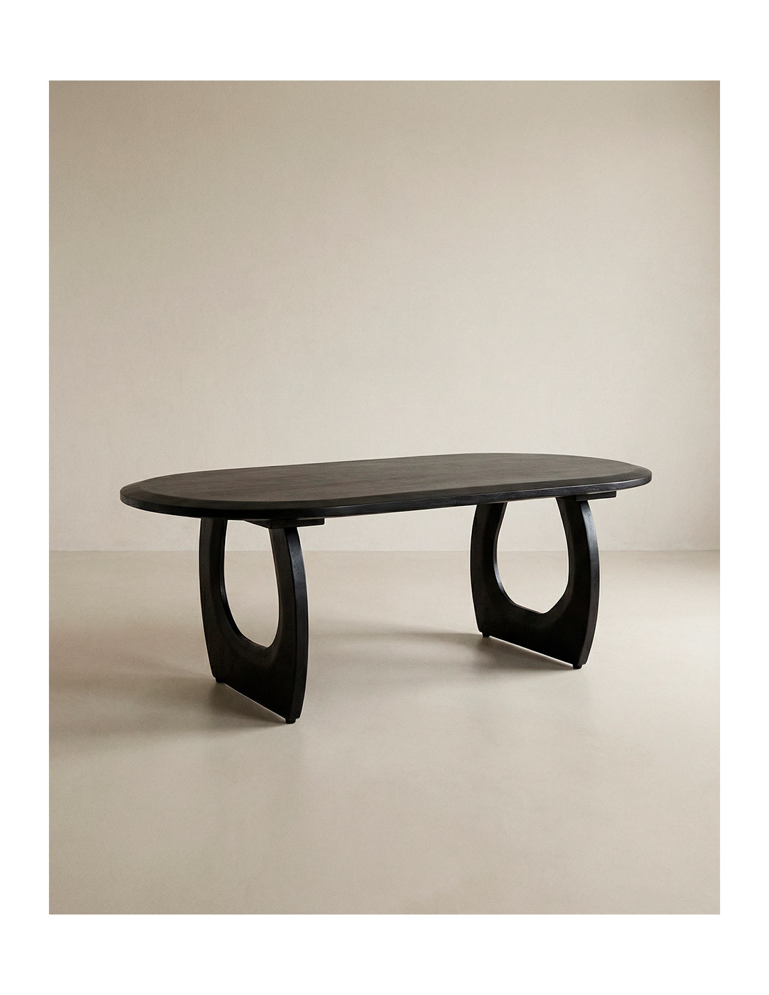 Mesa de comedor moderna KORA barata | Envío rápido y financiación