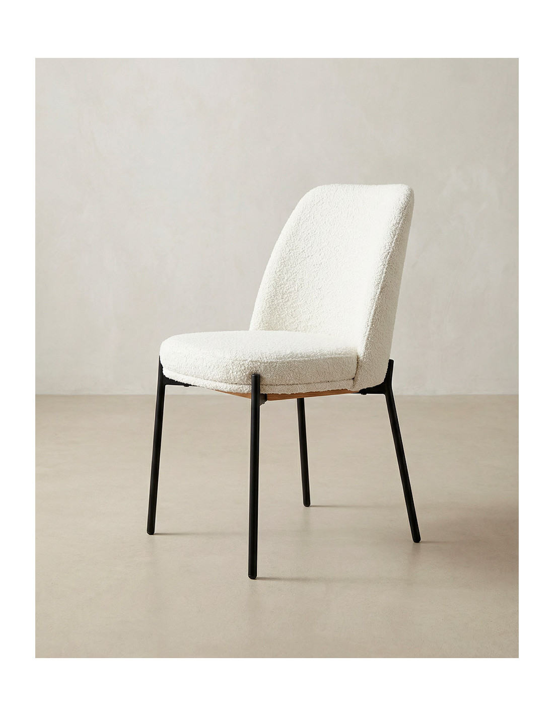 Pack 4 sillas de comedor TENA barato con patas metálicas | Envío rápido y financiación