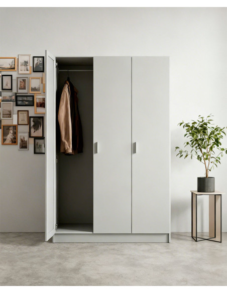 Mueble multiusos tres puertas KADO barato | Envío rápido y garantía