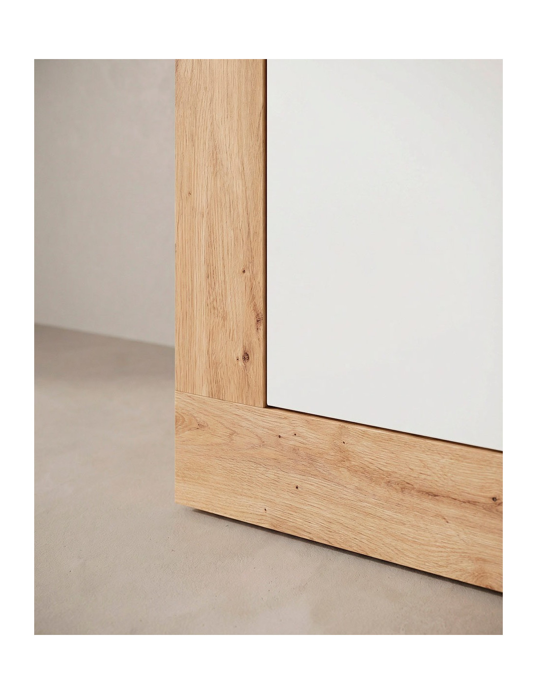 Aparador tres puertas KLEN barato | Envío rápido y financiación