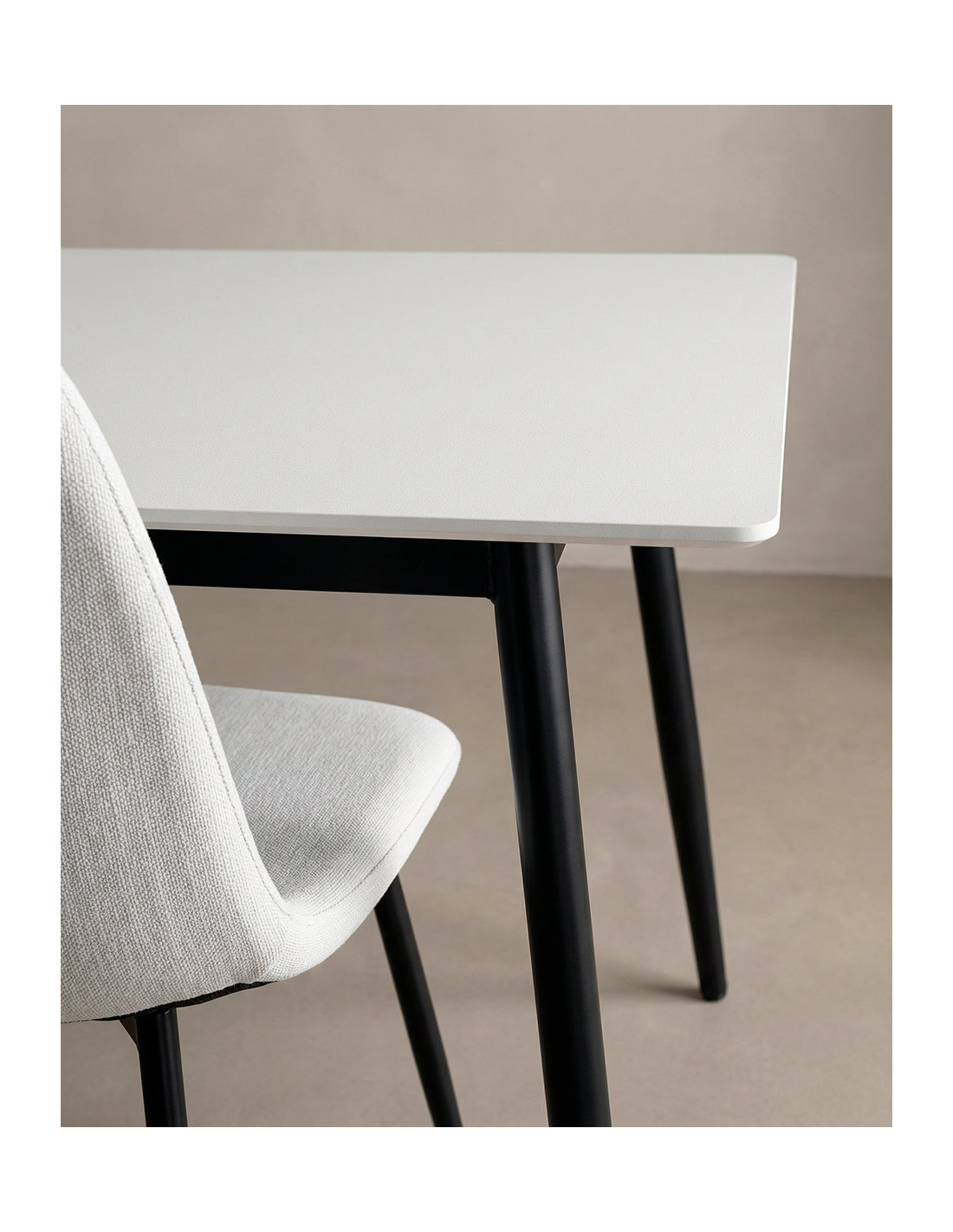 Pack mesa y sillas comedor ZALEN