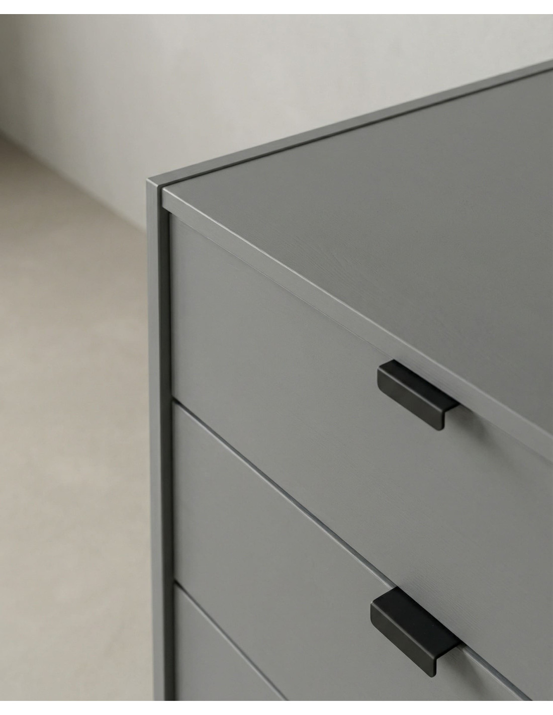 Compra Cómoda 5 cajones ZAREL al mejor precio | Envío rápido y financiación