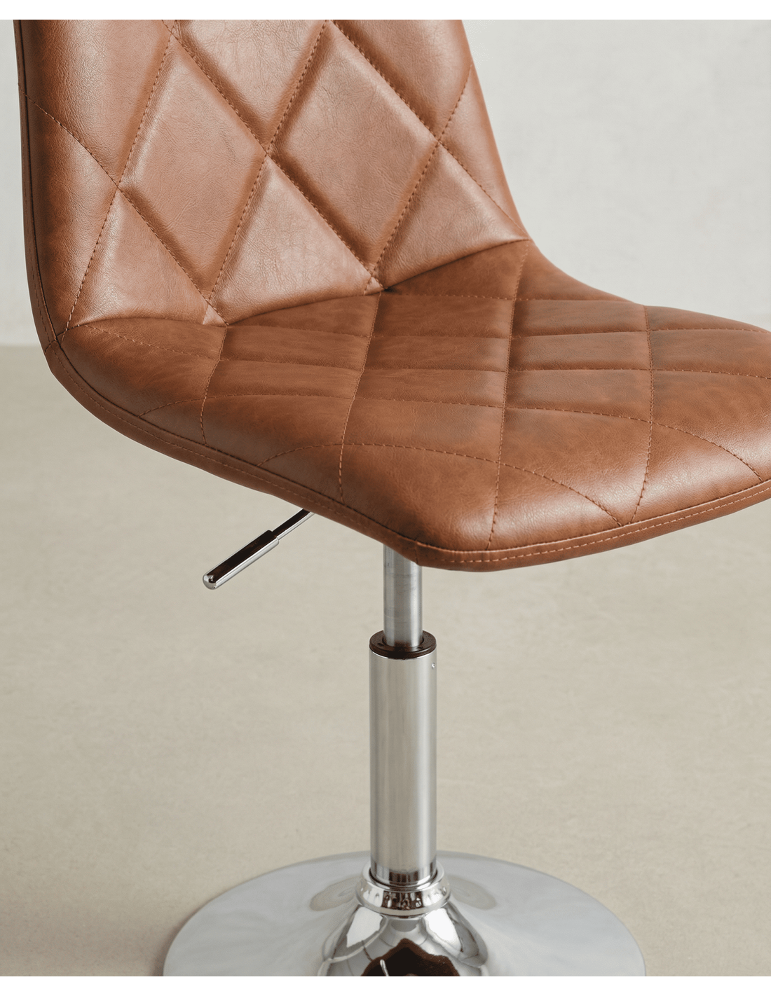 Taburete cuero PU marrón DURELIX detalle