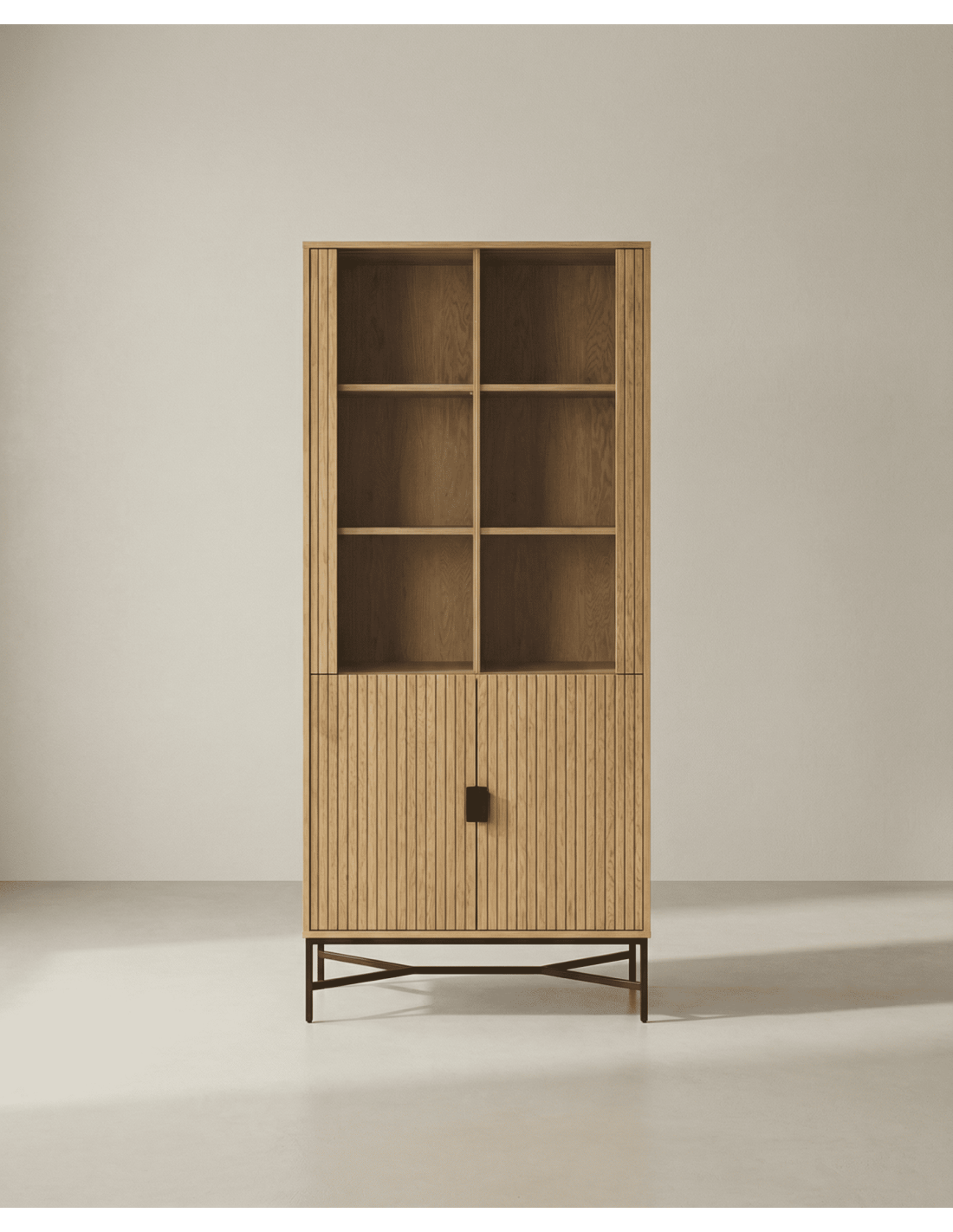 Vitrina 4 puertas MUREX frente