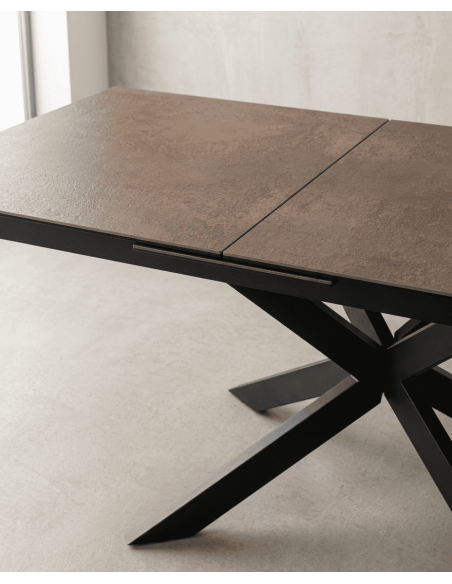 Mesa comedor extensible efecto cerámica KELARX marrón detalle