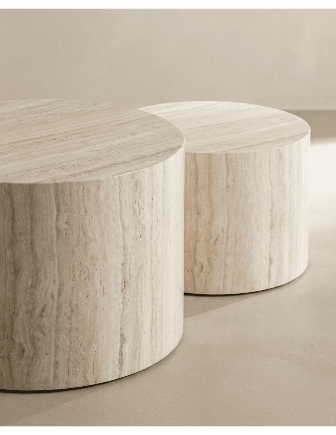 Juego 2 mesas centro redondas SOREX mármol roble detalle