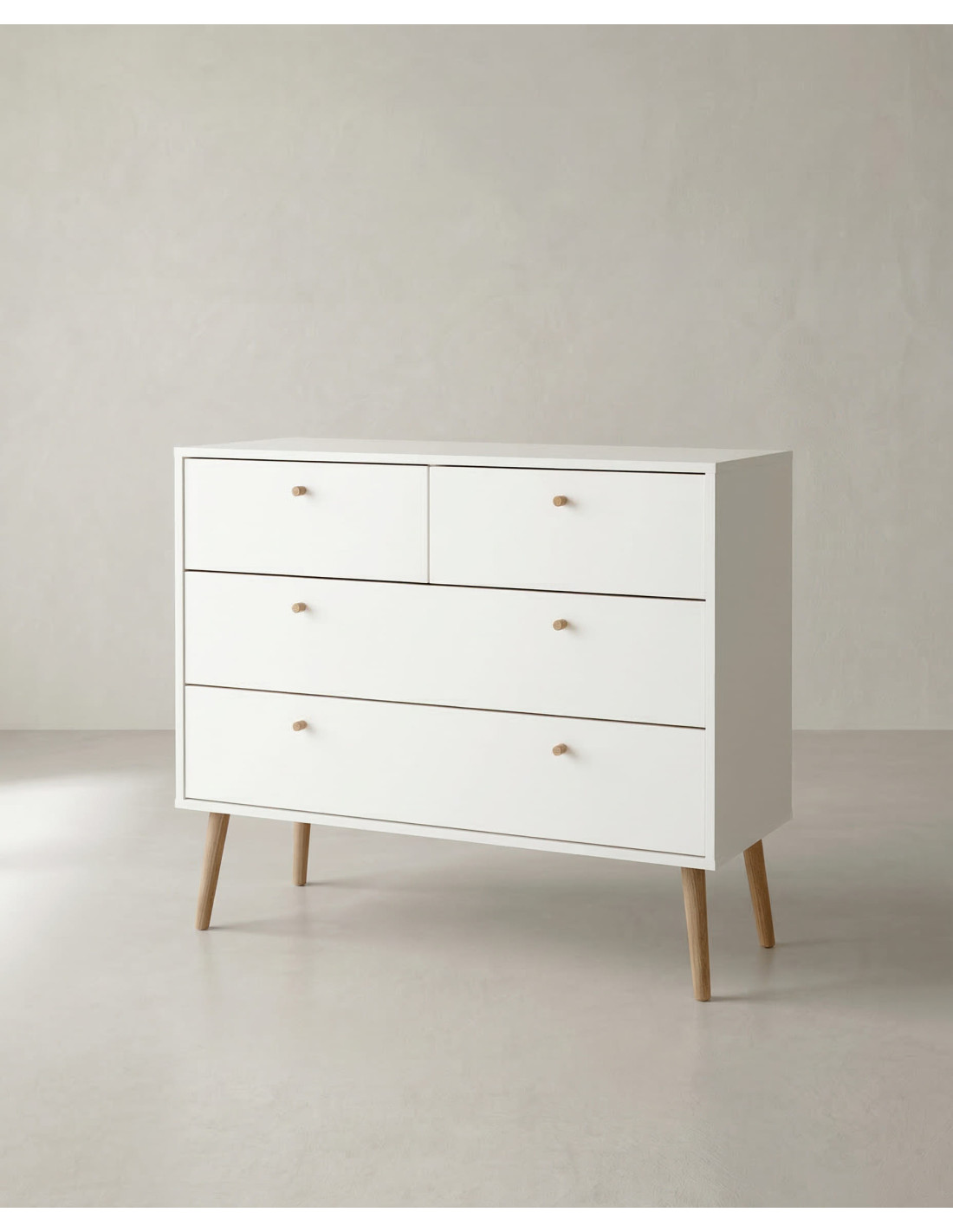 Cómoda 4 cajones con patas OSLO lateral