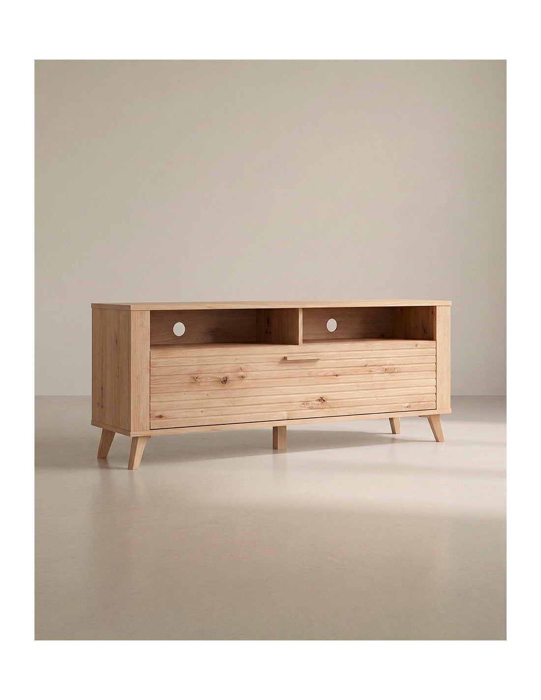 Mesa TV con patas KAREL en roble vista en tres cuartos