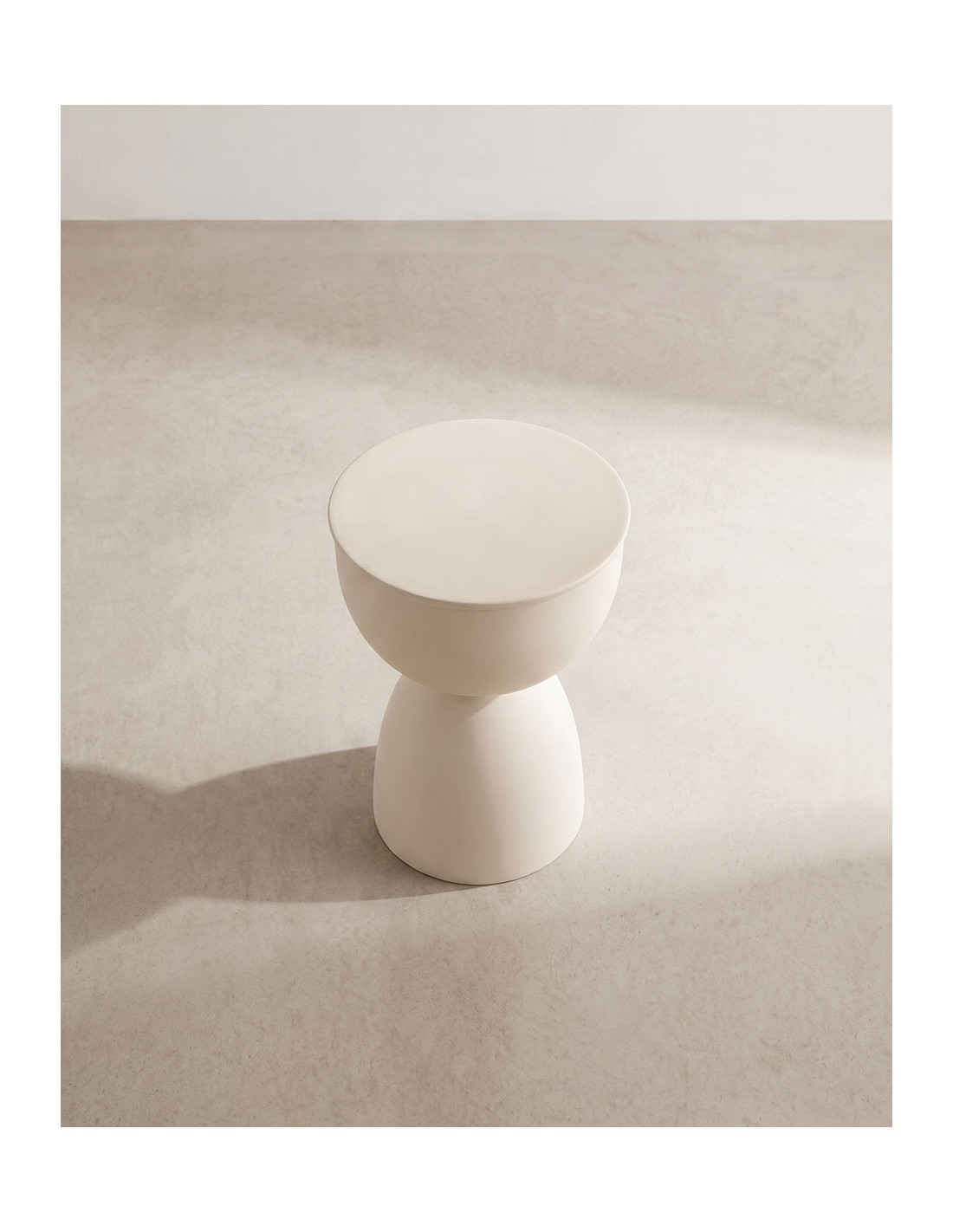 Mesa auxiliar redonda TILA-crema alzado