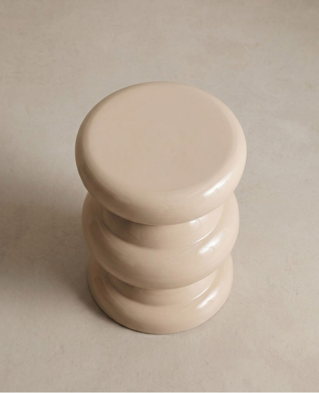 Mesa auxiliar beige YOKO-alzado