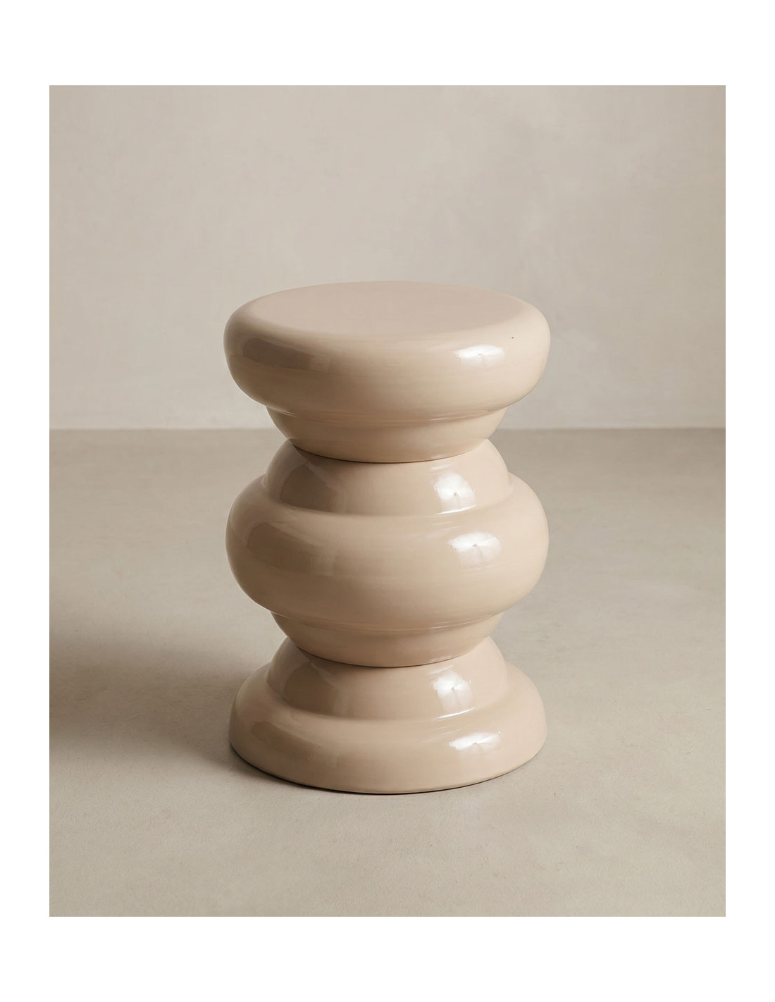 Mesa auxiliar beige YOKO-frente