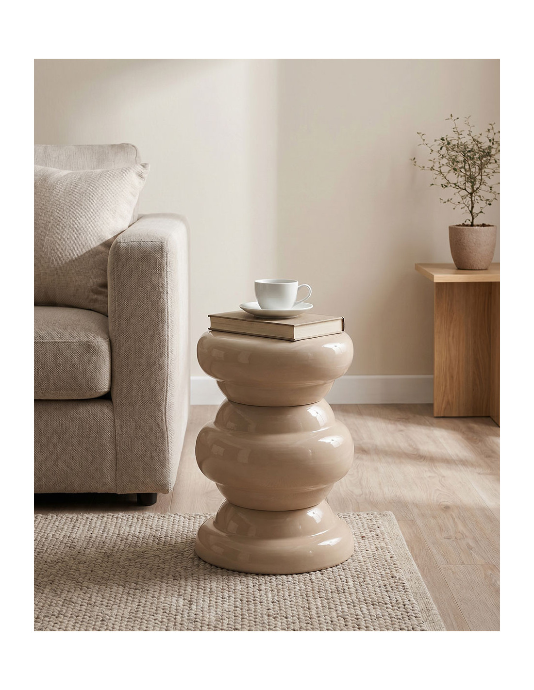 Mesa auxiliar beige YOKO-ambiente